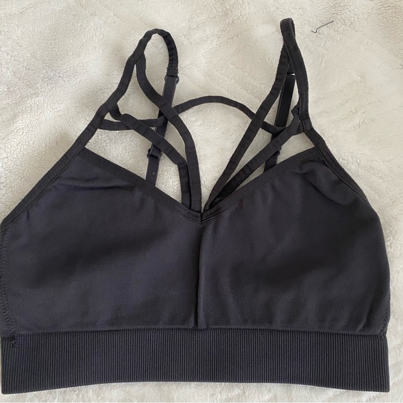 Victoria Secret. Set of bralettes. Size XS - Picture 5 of 10